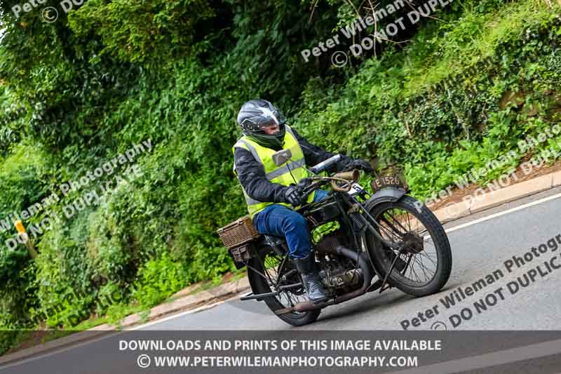 Vintage motorcycle club;eventdigitalimages;no limits trackdays;peter wileman photography;vintage motocycles;vmcc banbury run photographs